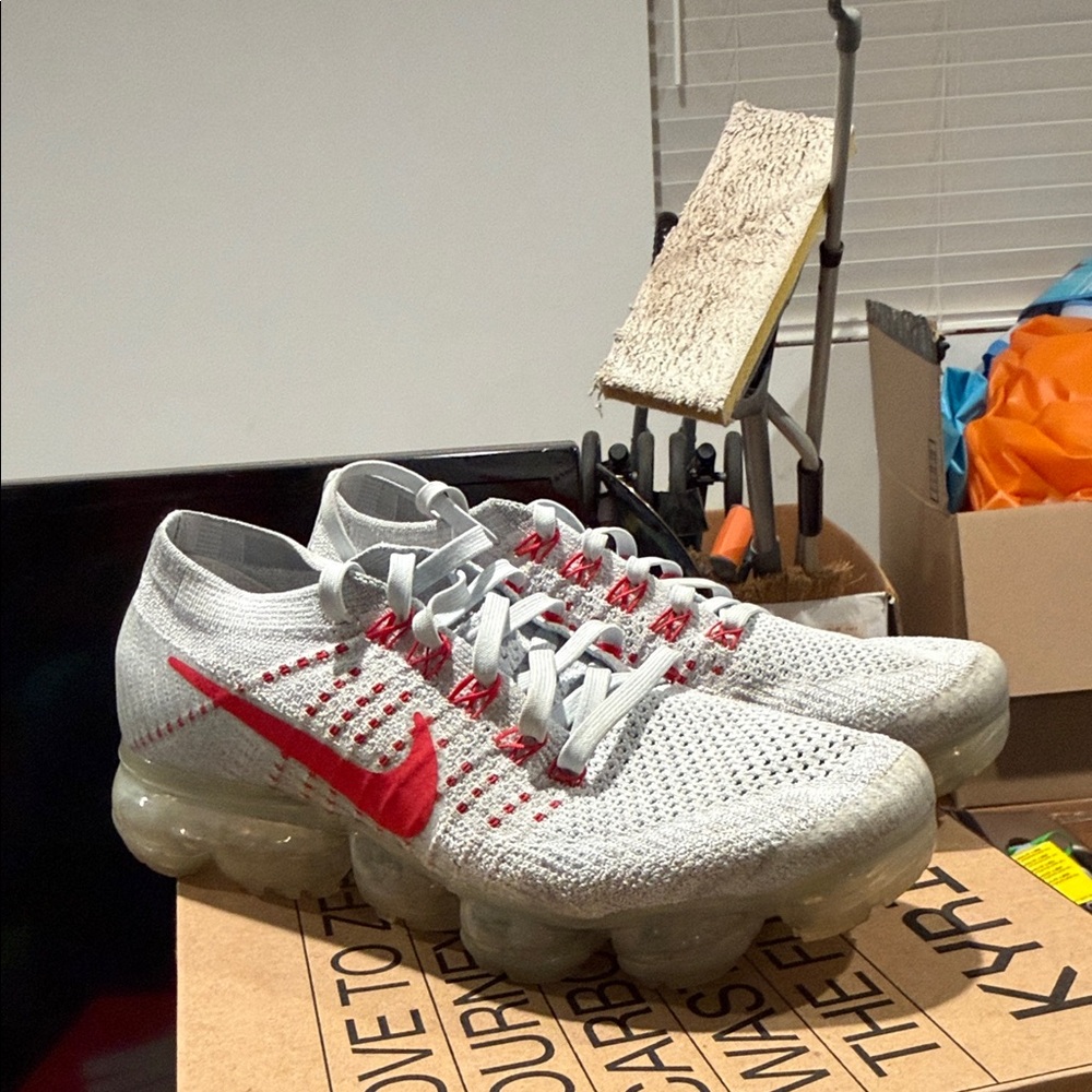 Nike Vapormax Size 8W